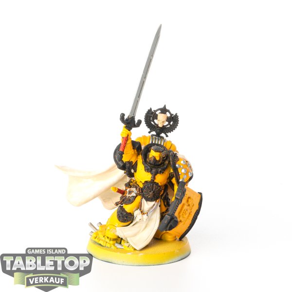 Horus Heresy - Legion Praetor with Power Sword - teilweise bemalt