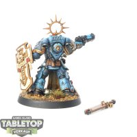 Space Marines - Lieutenant with Storm Shield - bemalt