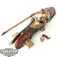 Adeptus Custodes - Gyrfalcon Pattern Jetbike - bemalt