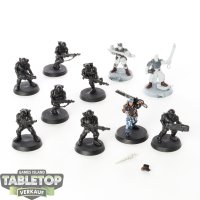 Astra Militarum - 10x Cadian Shock Troops - teilweise bemalt