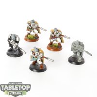 Space Marines - 5x Scouts klassisch - teilweise bemalt