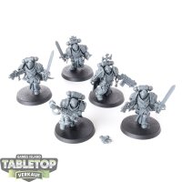 Black Templars - 5x Black Templars Sword Brethren - unbemalt