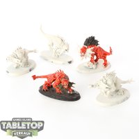 Blades of Khorne - 5x Flesh Hounds - teilweise bemalt