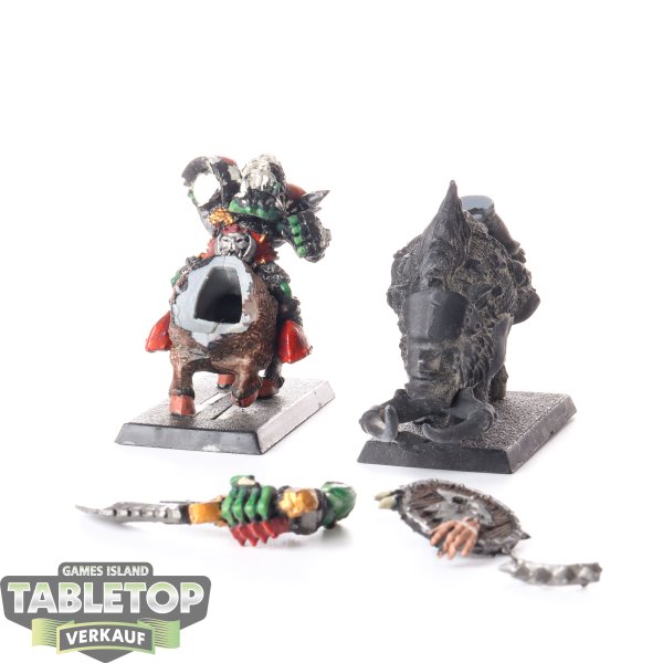 Orc & Goblin Tribes - Warboss on Boar - teilweise bemalt