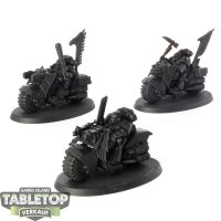 Space Marines - 3x Ravenwing Black Knights - grundiert