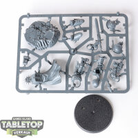 Space Marines - Captain in Terminator Armour - im Gussrahmen
