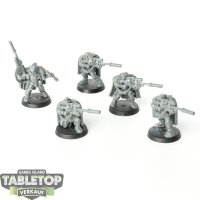 Space Marines - 5x Scouts - unbemalt