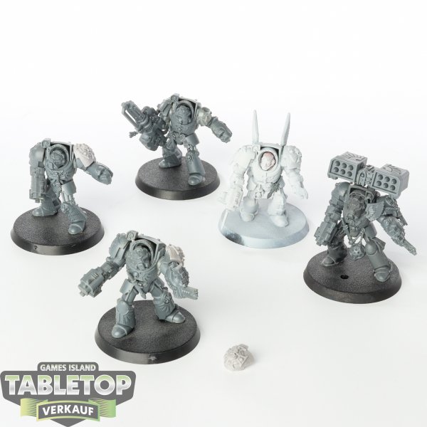 Dark Angels - 5x Deathwing Terminator Squad - teilweise bemalt