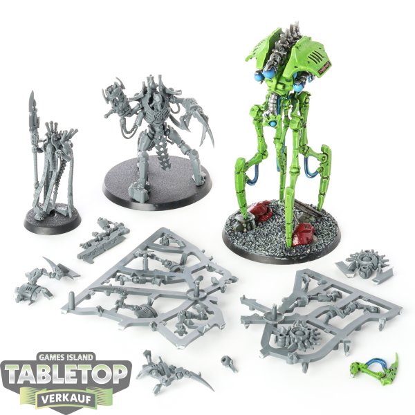 Necrons - Necrons Royal Court - teilweise gebaut