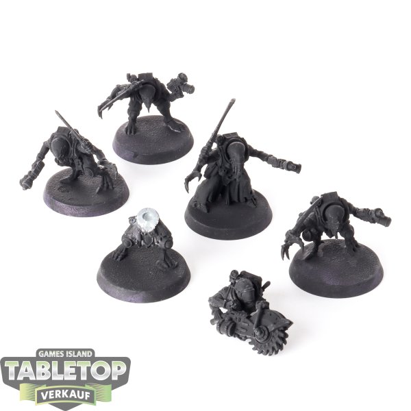 Genestealer Cults - 5x Acolyte Hybrids - grundiert