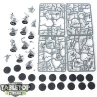 Orruk Warclans - 20x Hobgrot Slittaz - teilweise gebaut