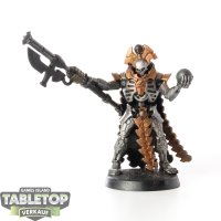 Necrons - Overlord - teilweise bemalt