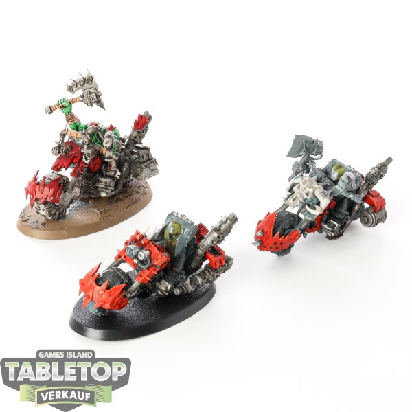 Orks - 3 Ork Warbikes - teilweise bemalt