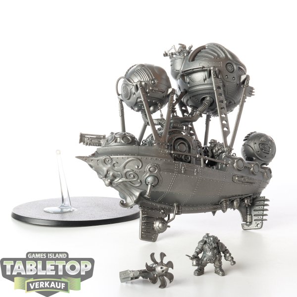 Kharadron Overlords - Arkanaut Frigate - grundiert