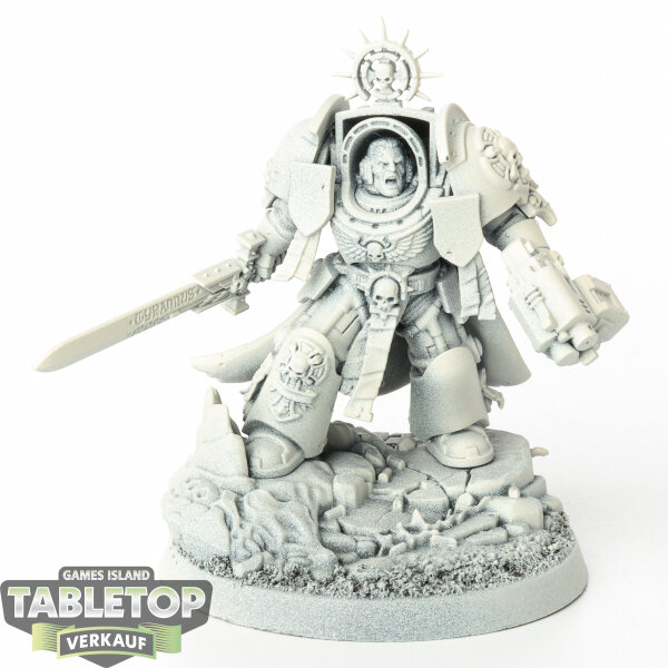 Space Marines - Captain in Terminator Armour - grundiert