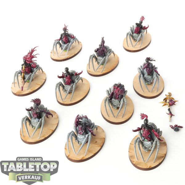 Hedonites of Slaanesh - 10 x Daemonettes Spider  - teilweise bemalt
