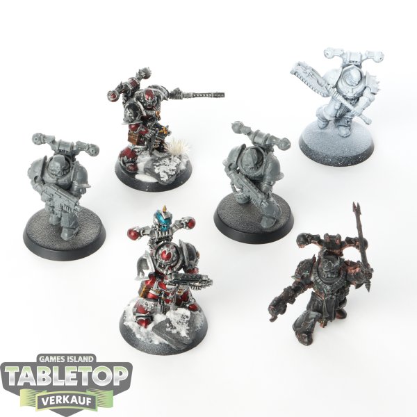 Chaos Space Marines - 5 x Chaos Space Marines - teilweise bemalt