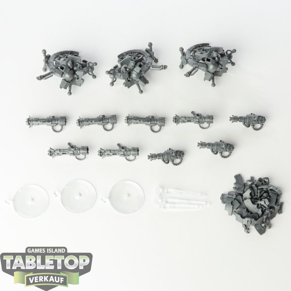 Necrons - 3 x Tomb Blades - teilweise gebaut