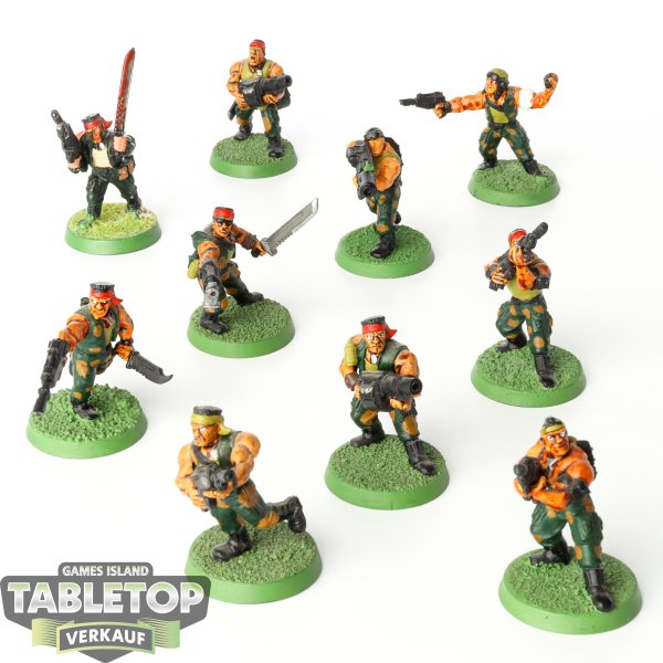 Astra Militarum - 10 x Catachan Jungle Fighters - bemalt