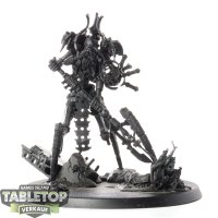 Necrons - Illuminor Szeras - grundiert