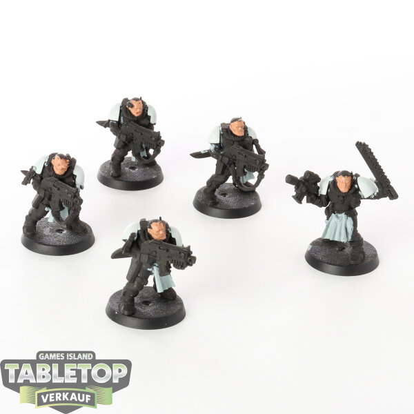 Black Templars - 5x Scouts - teilweise bemalt