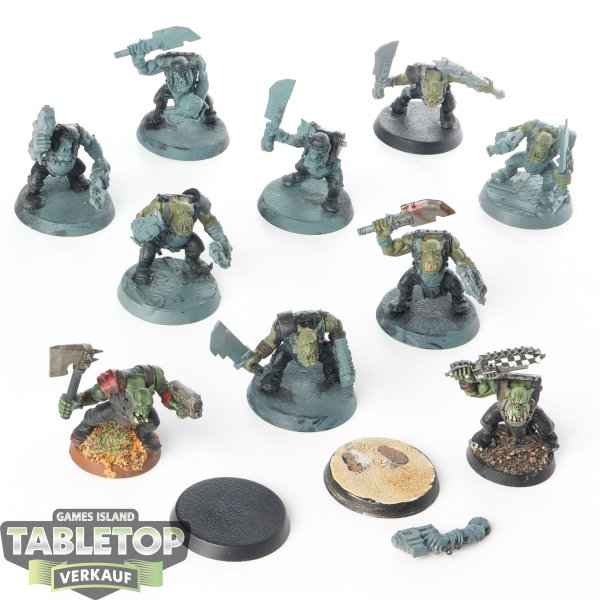 Orks - 10 x Ork Boyz - teilweise bemalt