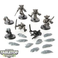 Blood Angels - 5 x Sanguinary Guard klassisch - teilweise...