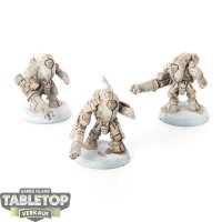 Tau Empire - 3 XV25 Stealth Battlesuits - grundiert