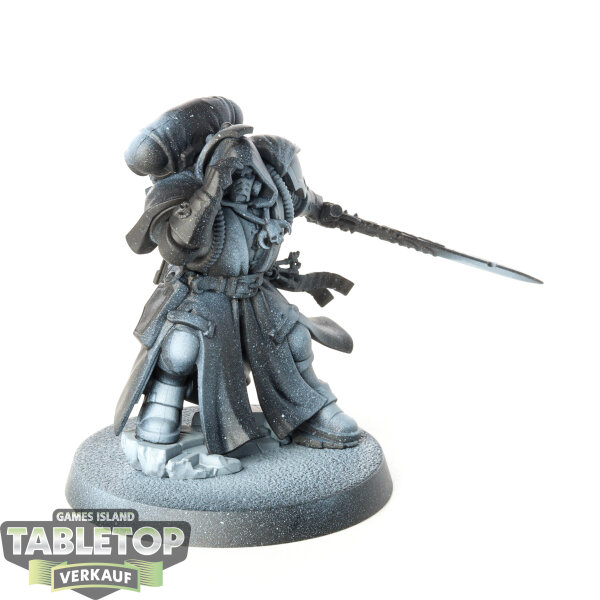 Space Marines - Primaris Librarian in Phobos Armour - teilweise bemalt