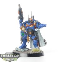 Ultramarines - Captain in Phobos Armour - bemalt