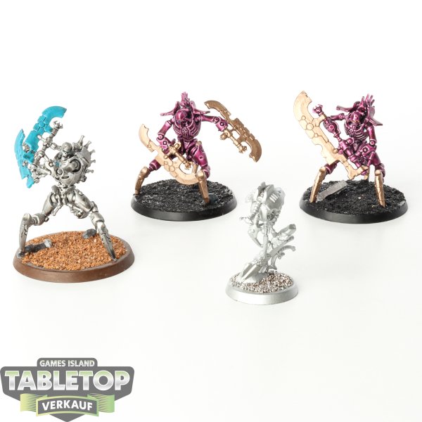 Necrons - 3 x Skorpekh Destroyers - teilweise bemalt