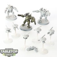 Tau Empire - 3x XV8 Crisis Battlesuit Team - teilweise...