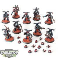 Chaos Space Marines - 10 Chaos Space Marines - bemalt