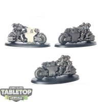 Space Marines - 3 x Outriders - teilweise bemalt