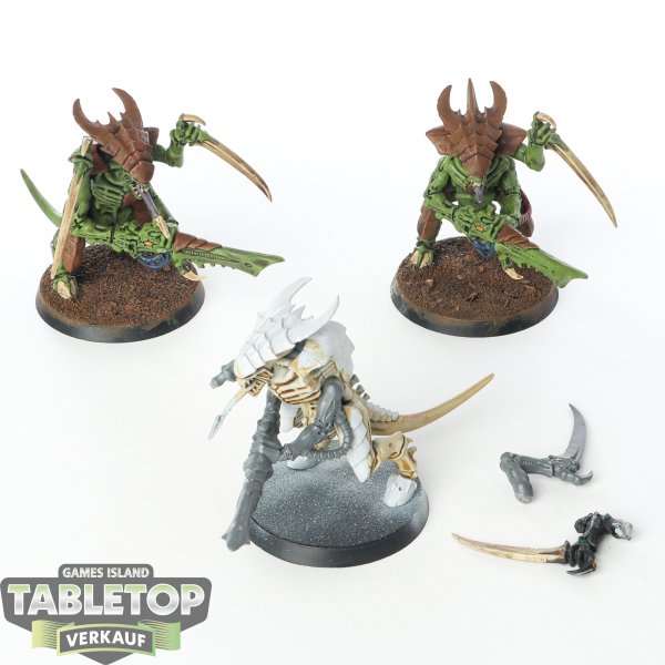 Tyraniden - 3 x Tyranid Warriors - teilweise bemalt