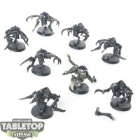 Tyraniden - 8 x Genestealers klassisch - teilweise bemalt