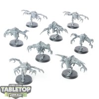 Tyraniden - 8 x Genestealers klassisch - unbemalt