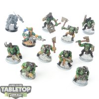 Orks - 11 x Ork Boyz - teilweise bemalt