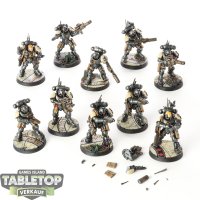 Black Templars - 10 Primaris Infiltrators - bemalt