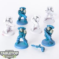 Space Marines - 6x Primaris Hellblasters - grundiert