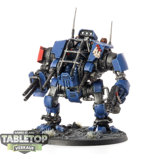 Space Marines - Primaris Invictor Tactical Warsuit - bemalt