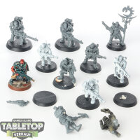 Genestealer Cults - 11x Neophyte Hybrids - teilweise bemalt
