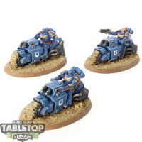 Ultramarines - 3 x Outriders - bemalt