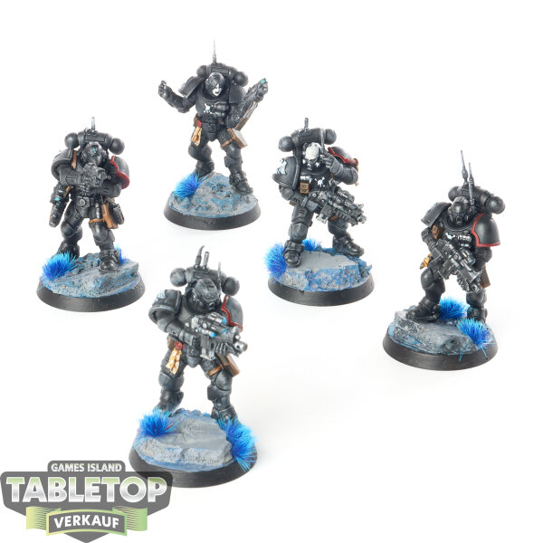 Raven Guard - 5 x Primaris Infiltrators - bemalt