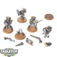 Astra Militarum - 5 x Militarum Tempestus Scions - bemalt