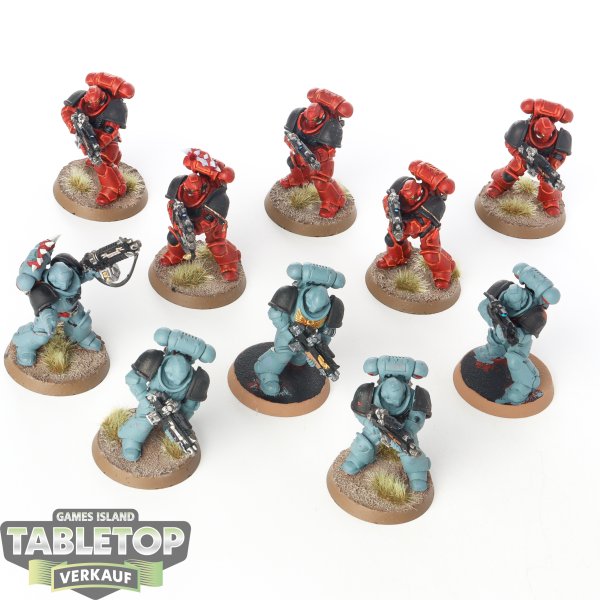 Space Marines - 10x Intercessors - teilweise bemalt
