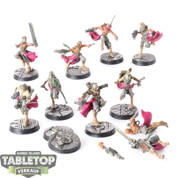 Idoneth Deepkin - 10x Namarti Reavers - bemalt