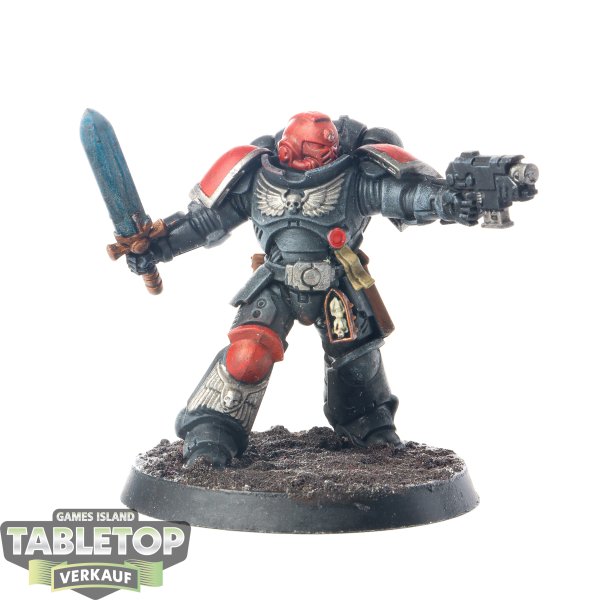 Space Marines - Primaris Lieutenant with Power Sword klassisch - teilweise bemalt