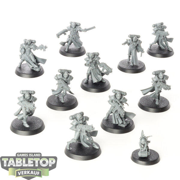 Adepta Sororitas - 10x Adepta Sororitas Battle Sisters Squad - unbemalt