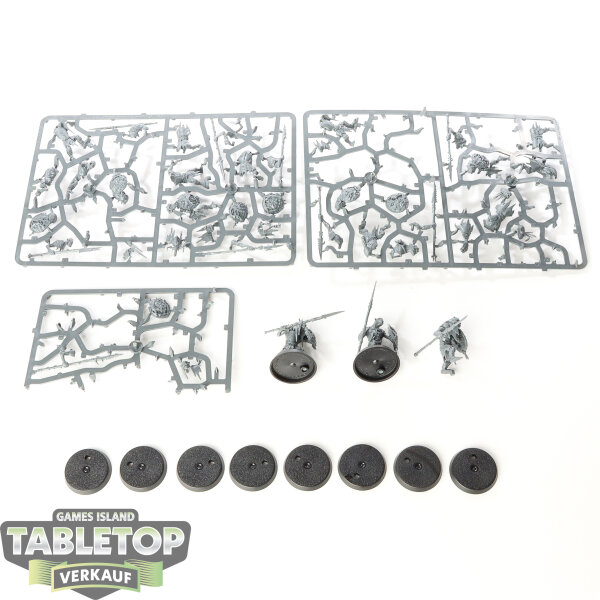 Orruk Warclans - 10x Gutrippaz - teilweise gebaut